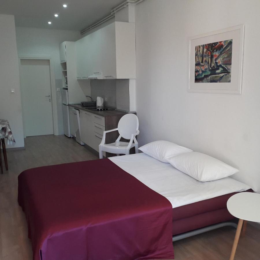 Apartments Denise 포드고라 외부 사진